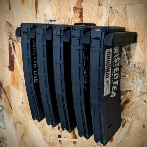 AR magazine holder
