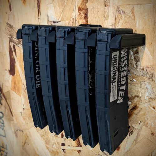 AR magazine holder